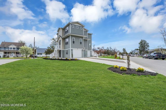 58 Cove Road, Toms River, NJ 08753