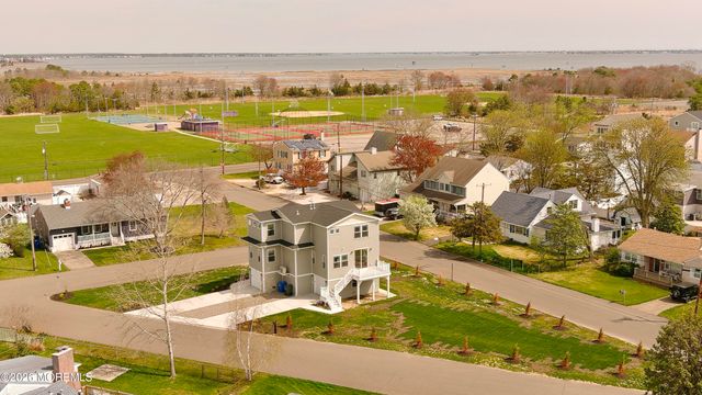 58 Cove Road, Toms River, NJ 08753