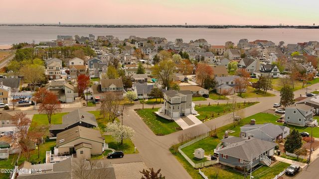 58 Cove Road, Toms River, NJ 08753