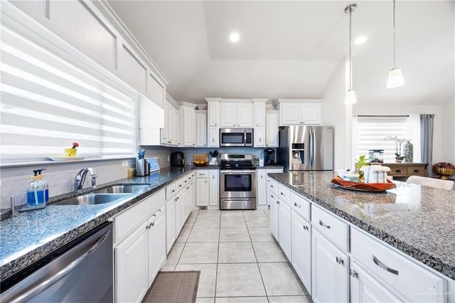 3812 Zenaida Avenue, Mcallen, TX 78504