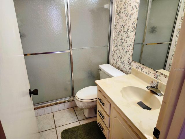 205 DOGWOOD CIRCLE 205, Seminole, FL 33777