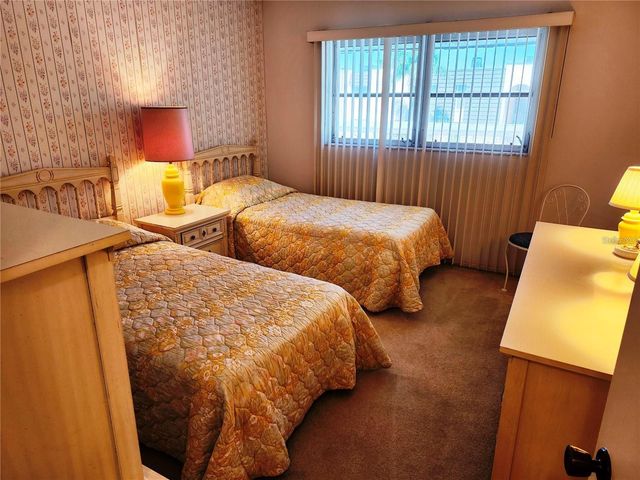 205 DOGWOOD CIRCLE 205, Seminole, FL 33777