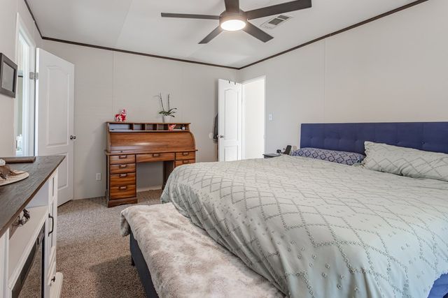 7075 Scott Dr, Odessa, TX 79766