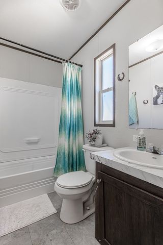 7075 Scott Dr, Odessa, TX 79766