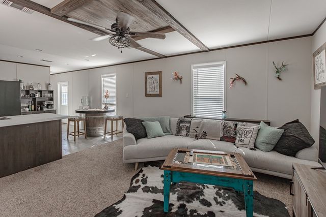 7075 Scott Dr, Odessa, TX 79766