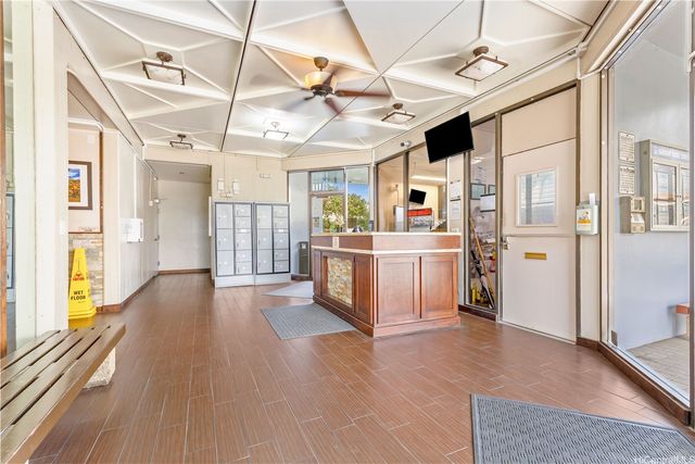 3045 Ala Napuaa Place 1701, Honolulu, HI 96818