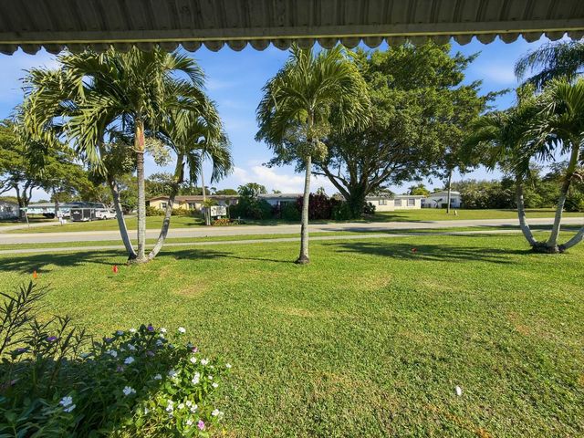 14440 Campanelli Drive, Delray Beach, FL 33484