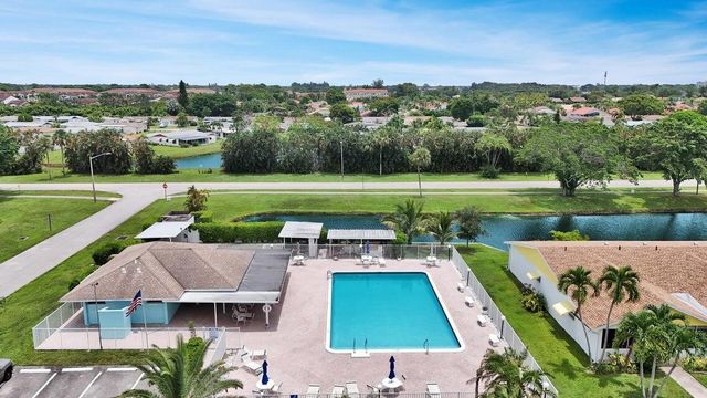 14440 Campanelli Drive, Delray Beach, FL 33484