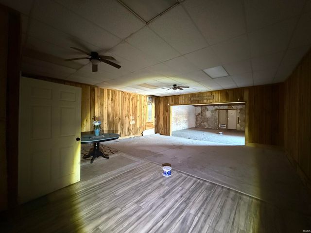 615 W Main Street, Mitchell, IN 47446
