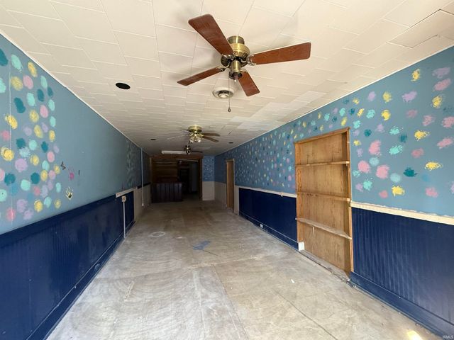 615 W Main Street, Mitchell, IN 47446