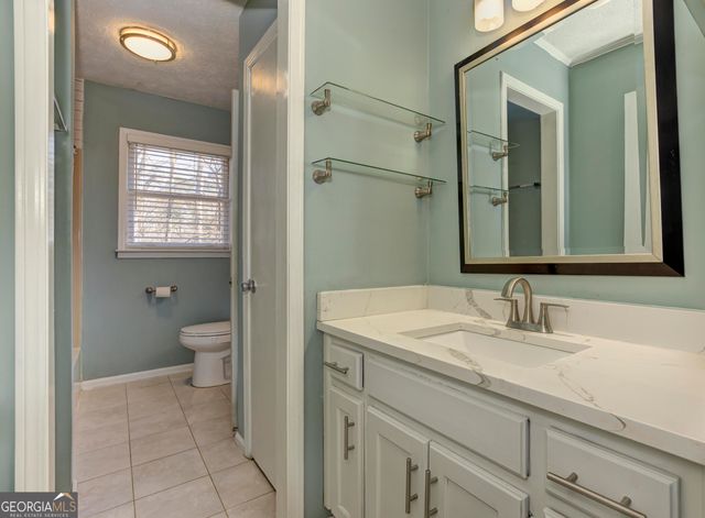 201 Ridgeway Road, Canton, GA 30114