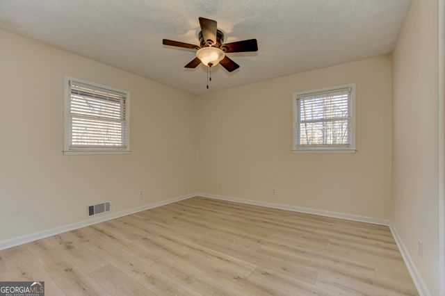 201 Ridgeway Road, Canton, GA 30114