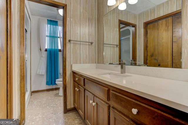 201 Ridgeway Road, Canton, GA 30114