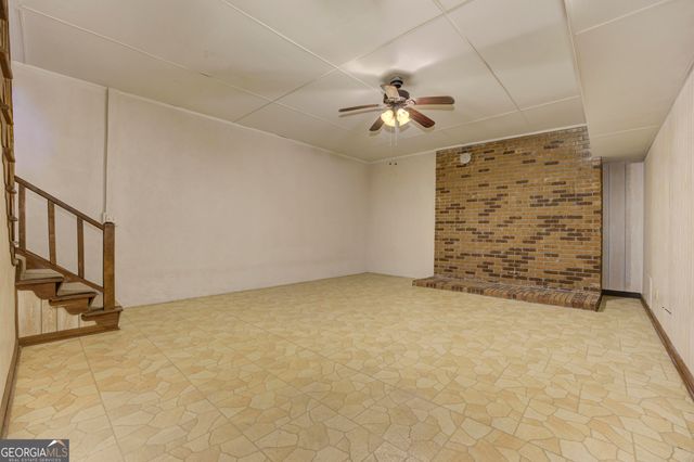 201 Ridgeway Road, Canton, GA 30114