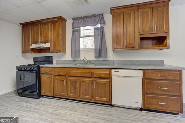 201 Ridgeway Road, Canton, GA 30114