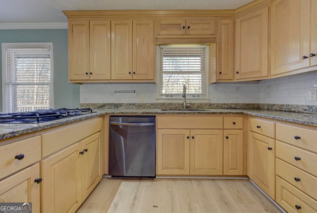 201 Ridgeway Road, Canton, GA 30114