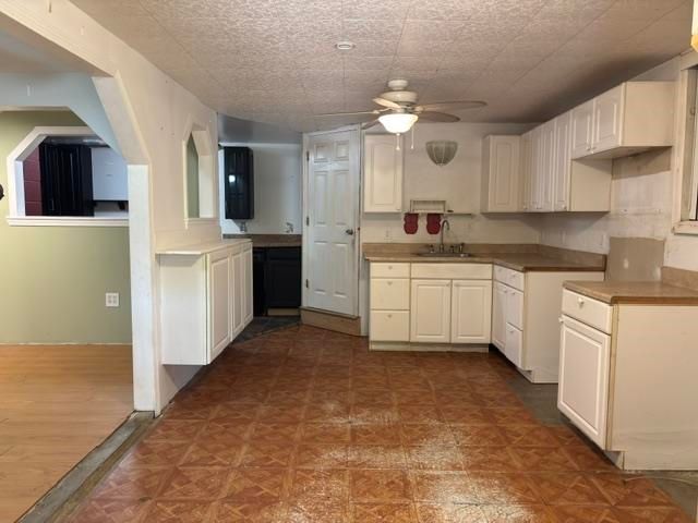 60 Heath Street, Newton, NH 03858