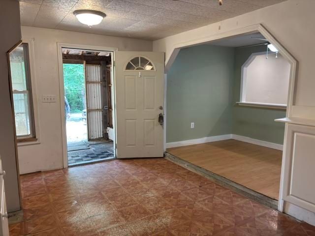 60 Heath Street, Newton, NH 03858