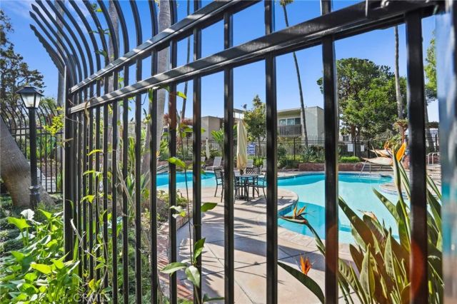 4396 Sea Harbour Drive, Huntington Beach, CA 92649