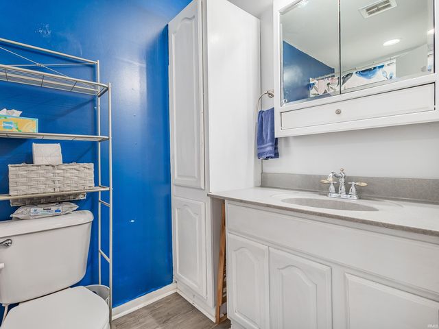 801 N Maxine Drive, Ossian, IN 46777