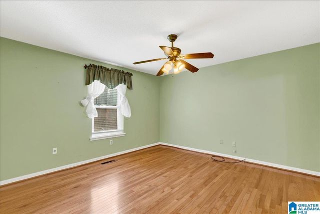 210 CANDLELIGHT LANE, Irondale, AL 35210