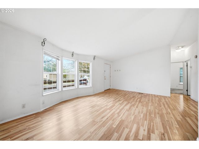 1117 Sw KALYCA Way, Beaverton, OR 97003