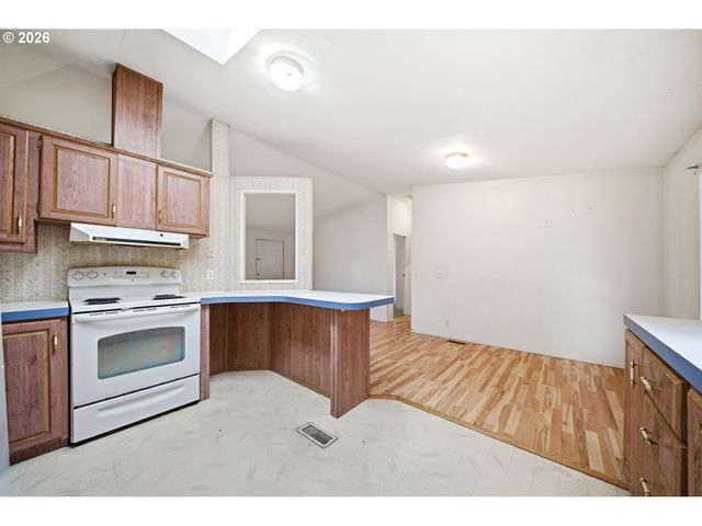 1117 Sw KALYCA Way, Beaverton, OR 97003