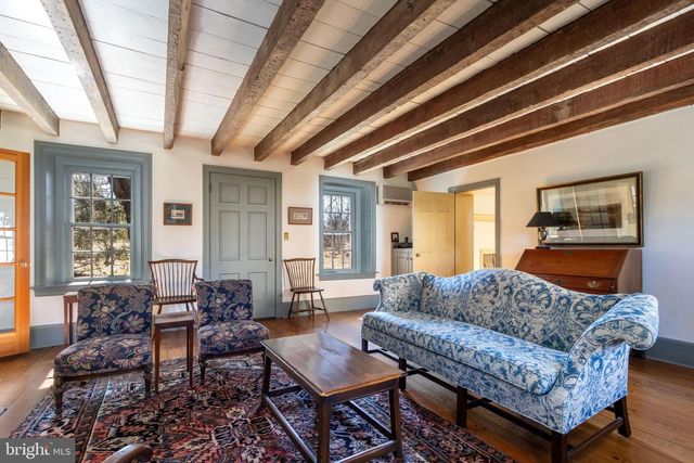 6766 LAUREL RD, New Hope, PA 18938