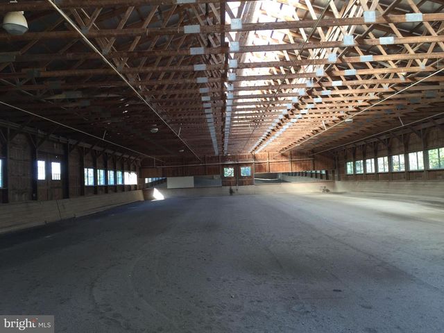 6766 LAUREL RD, New Hope, PA 18938