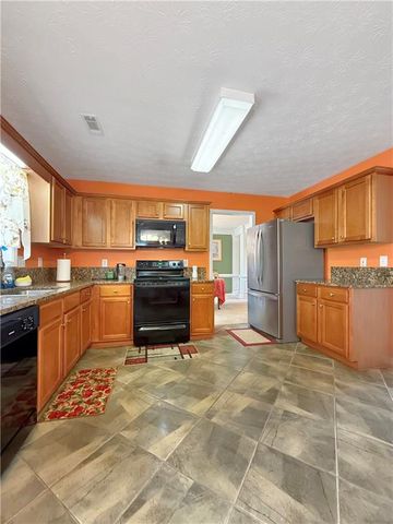 235 Shiver Boulevard, Covington, GA 30016