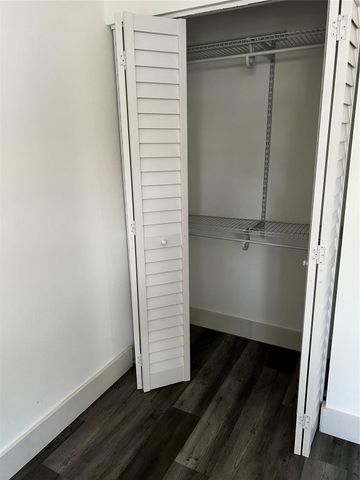 6596 Via Regina 6596, Boca Raton, FL 33433