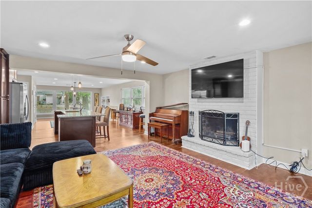 1650 E Duffy Street, Savannah, GA 31404