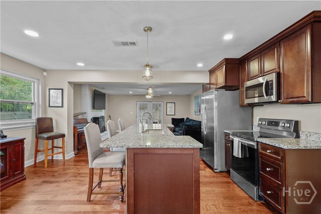 1650 E Duffy Street, Savannah, GA 31404