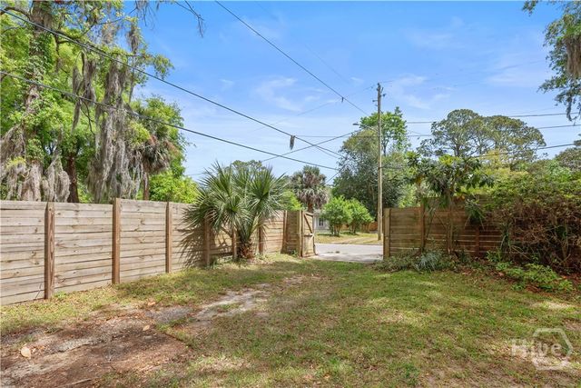 1650 E Duffy Street, Savannah, GA 31404