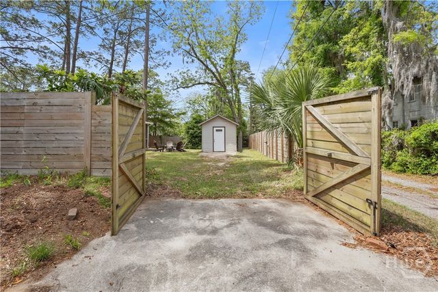 1650 E Duffy Street, Savannah, GA 31404