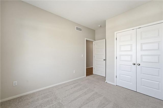 10624 N Jefferson Street, Kansas City, MO 64155