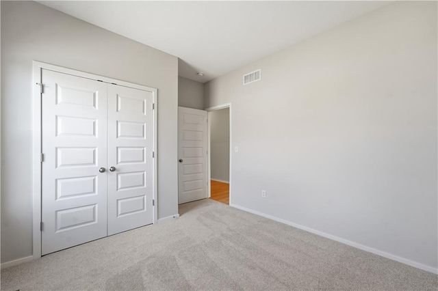 10624 N Jefferson Street, Kansas City, MO 64155