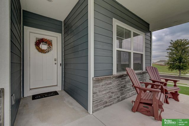 12319 S 207th Street, Gretna, NE 68028
