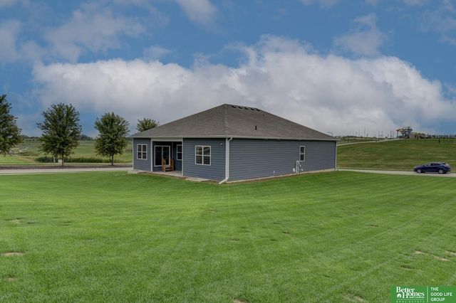 12319 S 207th Street, Gretna, NE 68028
