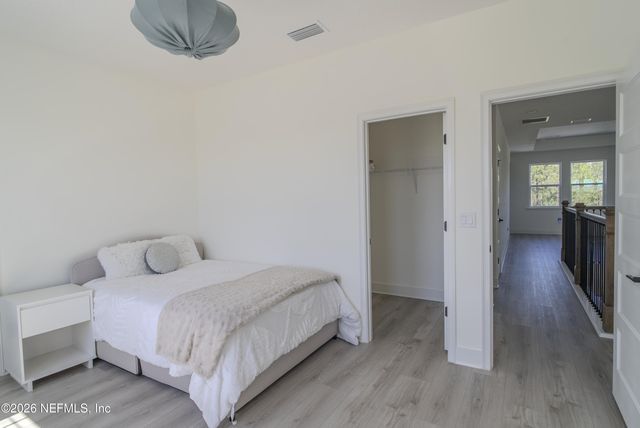 12229 GATHERING PINES Road, Jacksonville, FL 32224