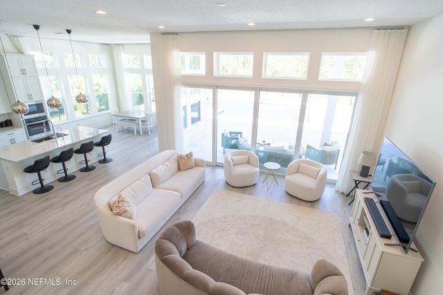 12229 GATHERING PINES Road, Jacksonville, FL 32224