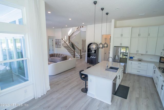 12229 GATHERING PINES Road, Jacksonville, FL 32224