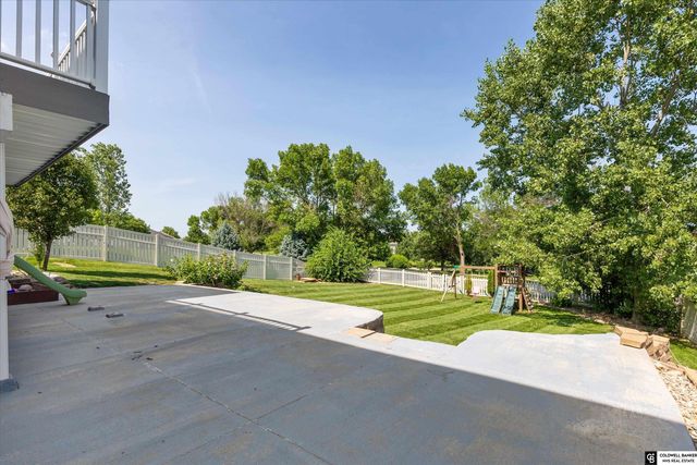 7303 N 155 Terrace, Bennington, NE 68007
