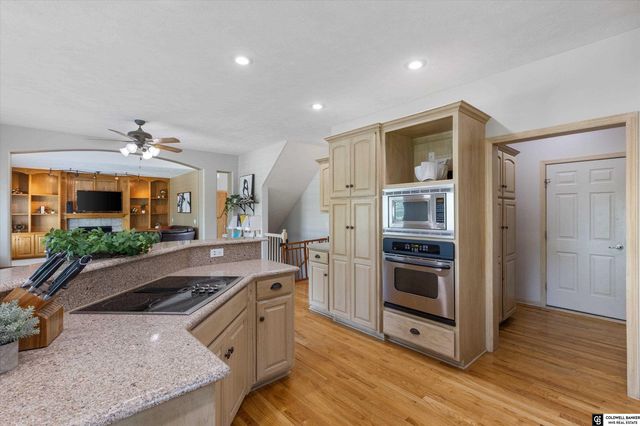 7303 N 155 Terrace, Bennington, NE 68007