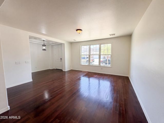 4118 W SAINT ANNE Avenue, Phoenix, AZ 85041