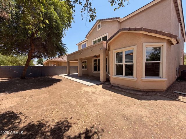 4118 W SAINT ANNE Avenue, Phoenix, AZ 85041