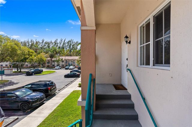 2930 SE 12th Rd 204-31, Homestead, FL 33035