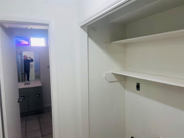 3907 Windmill Street, Sugar Land, TX 77479