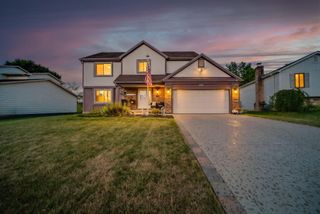 2445 Clover Blossom Court, Grove City, OH 43123