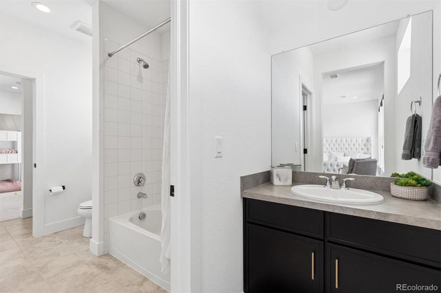 5423 Brotherton Court, Castle Rock, CO 80104